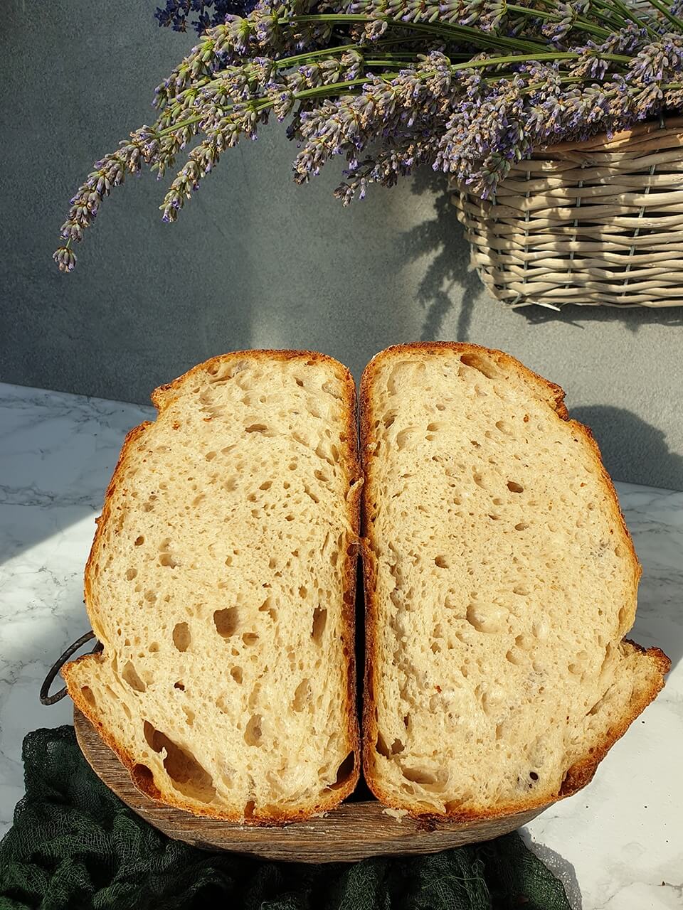 Kamutový chlieb s podielom celozrnnej múky